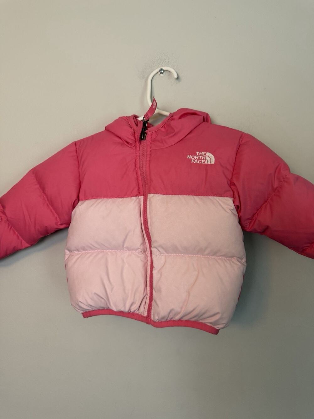 The North Face Pink Puffer Coat Down Filled 550 Reversible Girls 6-12 Months